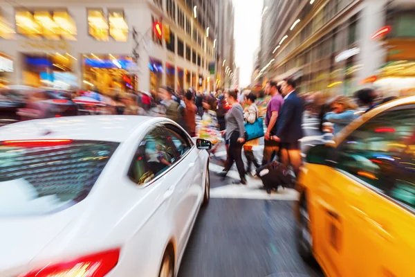 Traffic in New York City with creative zoom effect — Stock Photo, Image