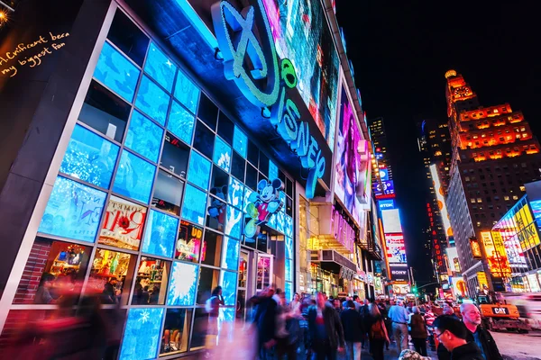 Times Square στη Νέα Υόρκη τη νύχτα — Φωτογραφία Αρχείου