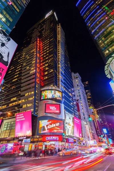 Arranha-céus em Times Square, Manhattan, NYC — Fotografia de Stock