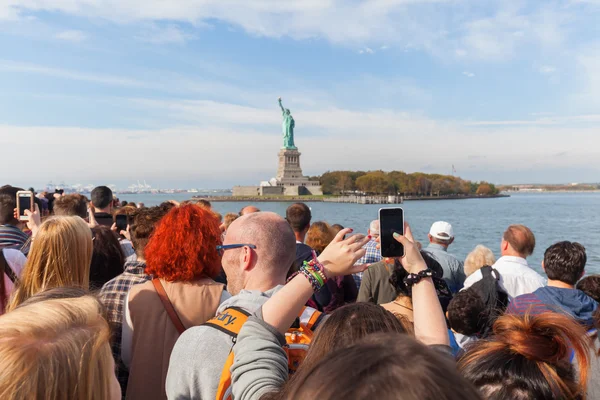 Ferry a Liberty Island en Nueva York — Foto de Stock