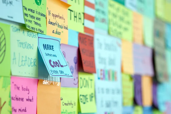 bir not kağıdına duvar için ideal