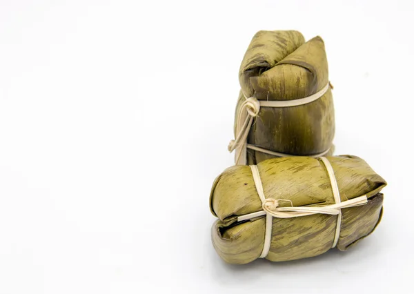 Dessert Thai, Khao Tom Mad, cuit à la vapeur de riz gluant 