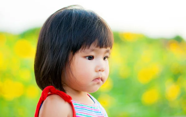 Lindo asiático niños — Foto de Stock