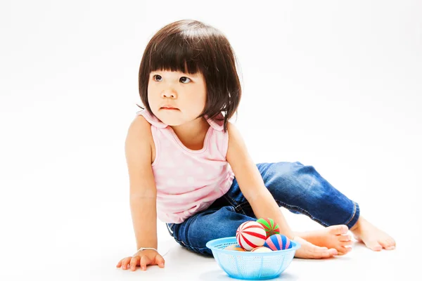Asian girl play colour ball — Stock Photo, Image