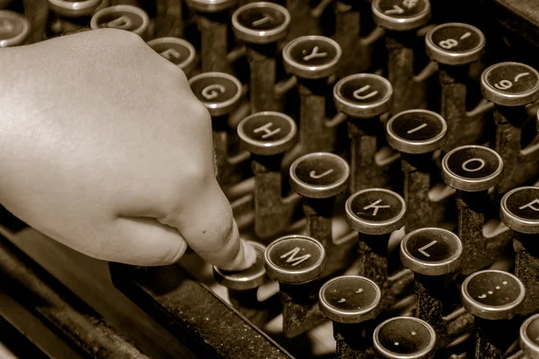 Stara maszyna do pisania w kolorze czarnym — Zdjęcie stockowe