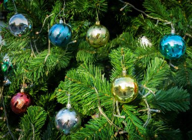 Noel ağacı süslemesi