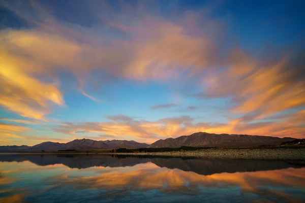 Lacul Tekapo din Noua Zeelandă — Fotografie, imagine de stoc