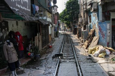 hanoi demiryolu parça