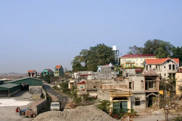 Traditional farm land and homes in Vietnam. — Stock Photo, Image