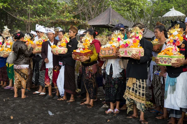 Nyaben ceremonii, wyspa bali — Zdjęcie stockowe