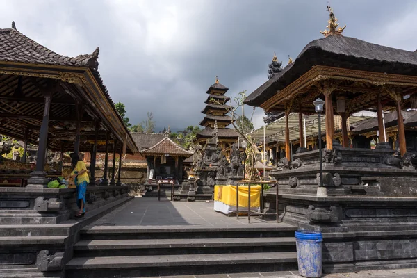 Complejo del Templo Besakih, Isla de Bali, Indonesia — Foto de Stock