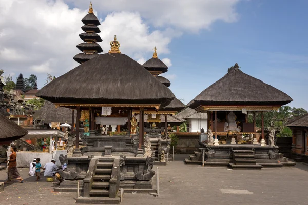 Besakih tapınak kompleksi, Bali Adası, Endonezya — Stok fotoğraf