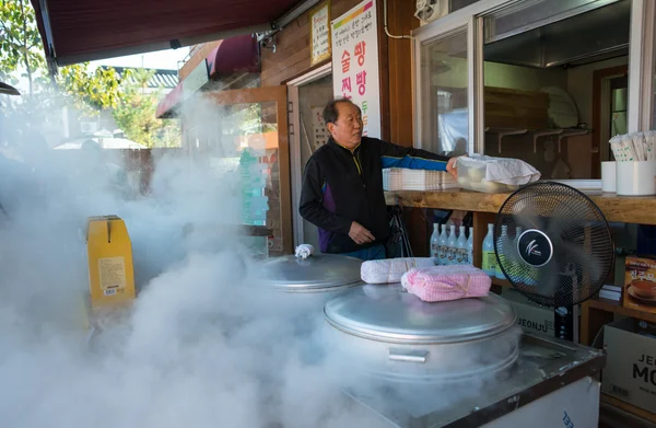 Boulangerie et restaurant à la vapeur — Photo