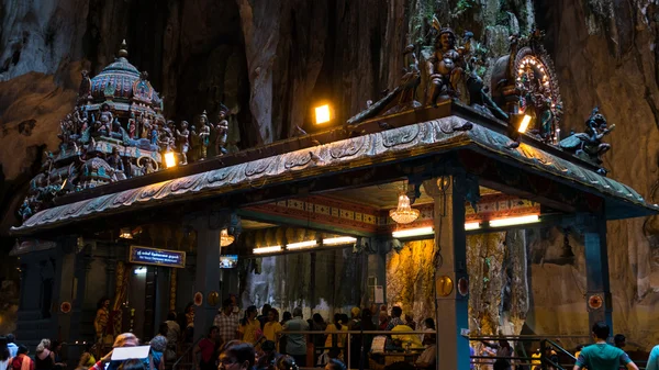 Thaipusam alle Grotte di Batu, Kuala Lumpur, Malesia . — Foto Stock