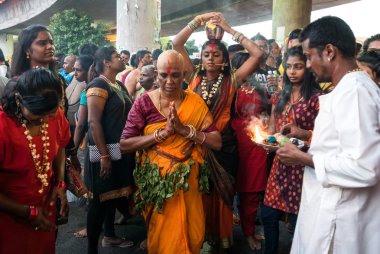 Thaipusam Batu mağaralara, Kuala Lumpur, Malezya