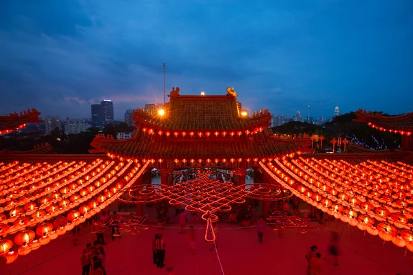 Thean Hou świątynia w Kuala Lumpur w nocy podczas Chiński Nowy rok — Zdjęcie stockowe