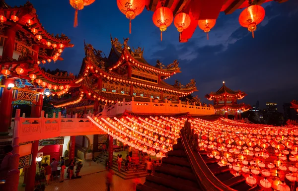 Thean Hou Tapınağı Kuala Lumpur gece sırasında Çin yeni yılı
