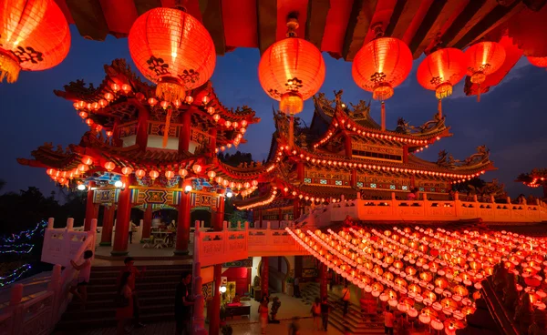 Thean Hou Tapınağı Kuala Lumpur gece sırasında Çin yeni yılı