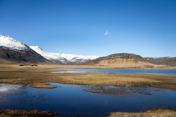 Montagnes et lacs, Islande — Photo