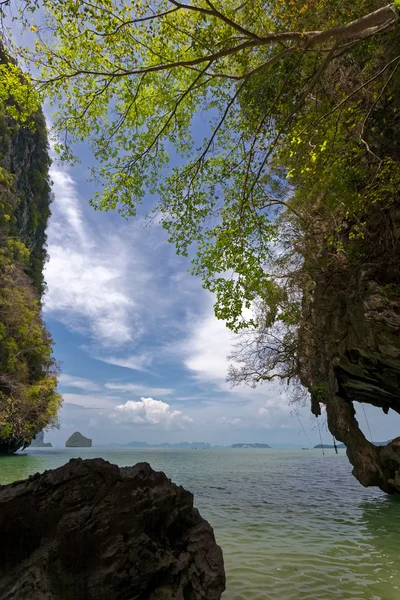 Bela paisagem marinha em Phuket — Fotografia de Stock
