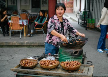 Roasted chestnut seller