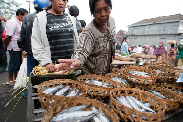 Kayu Ambar mercato del mattino a Ubud, Isola di Bali . — Foto Stock