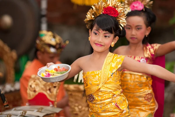 Balinese dansvoorstelling — Stockfoto