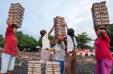 Bağlantı noktası, Bali Adası ticaret Kusamba