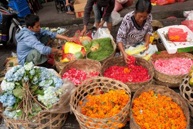 Commercial activities in a morning market in Ubud, Bali Island.