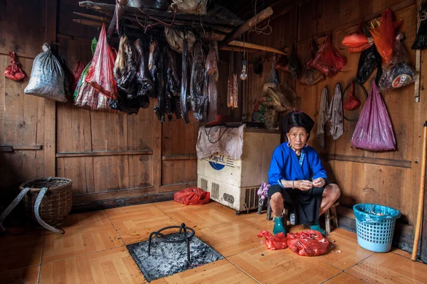 Viver das tribos minoritárias étnicas Yao em Longji, China . — Fotografia de Stock