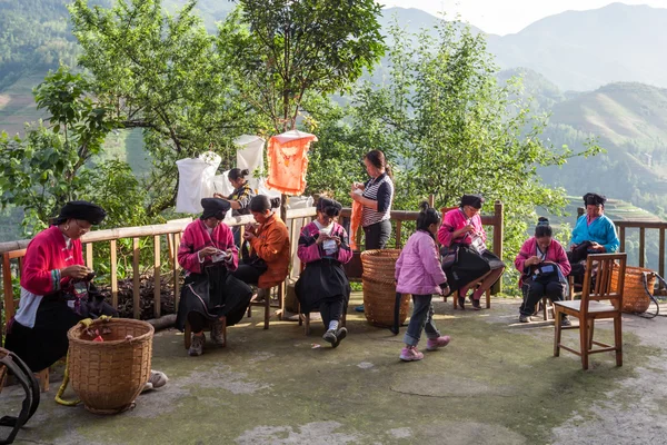 Деревня этнических меньшинств Яо в провинции Гуанси, Китай — стоковое фото