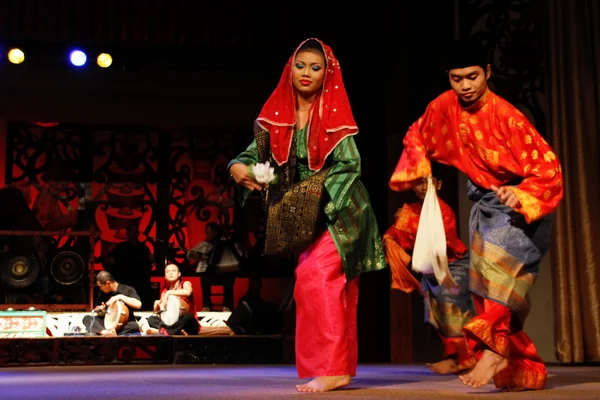 Borneo indigenous native dances — Stockfoto