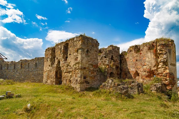 Castillo Medieval Abandonado Pniv Ciudad Nadvirna Región Ivano Frankivsk Oeste — Foto de Stock