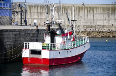 Boat in a port 1