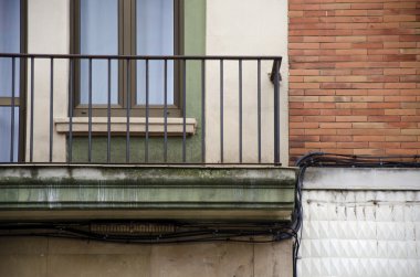 Ayrıntılı bir cephe 70