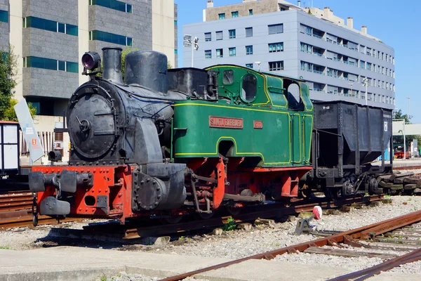 Tren.