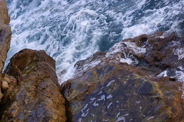 Камни и море 2 — стоковое фото