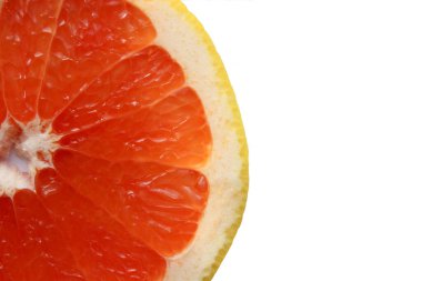 Greyfurt dilimi. İzole edilmiş. Turunçgil parçaları. Doku. Yukarıdan Vitamin Kompleksi Görünümü