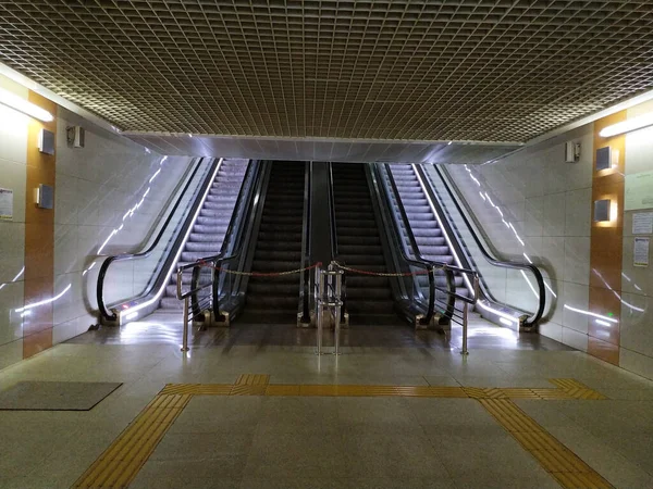 Stanice Metra Kazani Design Městská Krajina Vstup Výstup Nástupiště Metru — Stock fotografie