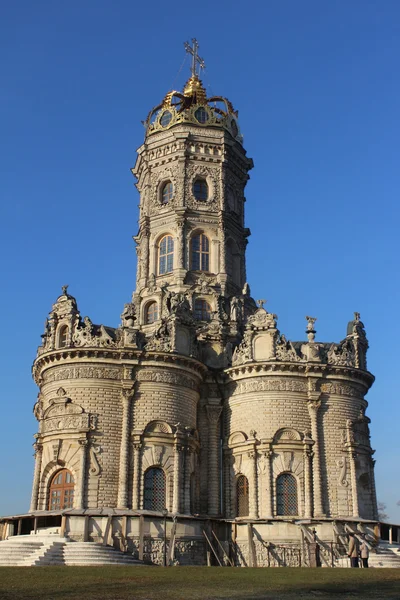 Chiesa di Znamenskaya a Dubrovitsy — Foto Stock