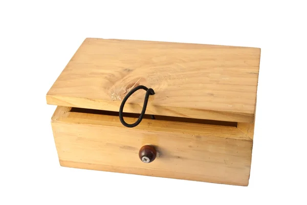 Caja de madera sobre fondo blanco —  Fotos de Stock