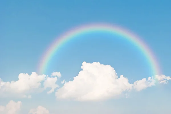 Rainbow in the blue sky after the rain — Stock Photo, Image