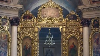 Ortodoks kilisede düğün, yeni evliler