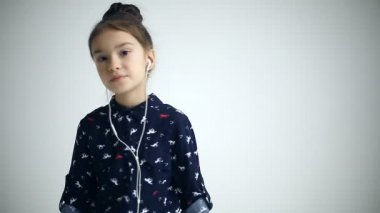 Güzelliğini studio arka dans çocuk