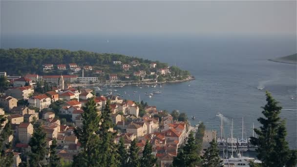 Impresionantes vistas de la isla de Hvar en Croacia — Vídeo de stock