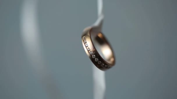 The beauty wedding ring — Stock Video