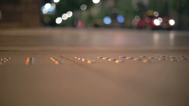 Crosswalk na cidade noite bokeh fundo — Vídeo de Stock