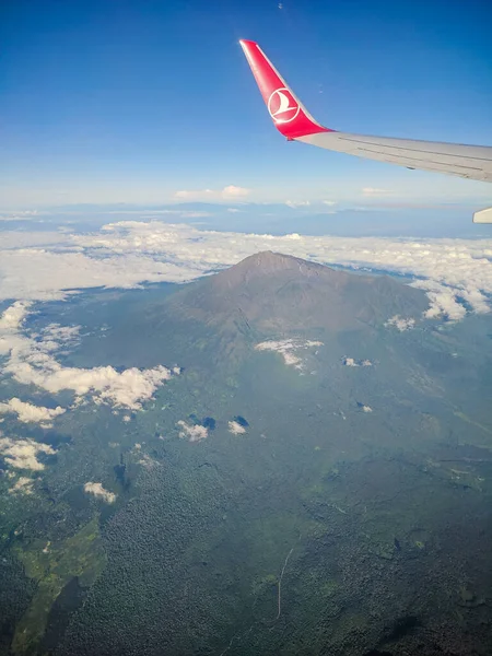 Kilimanjaro Tanzania Diciembre 2019 Vista Desde Ventana Del Avión Montaña — Foto de Stock