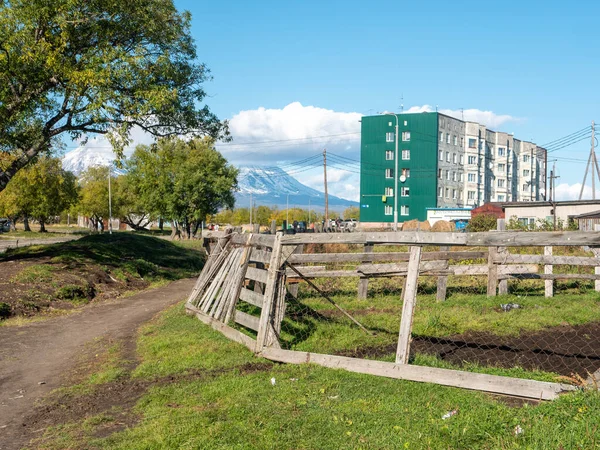 Residencial Casa Capital Con Vistas Volcán Casa Contra Cielo Azul — Foto de Stock