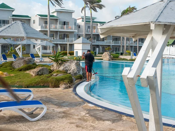Cayo Coco Küba Mayıs 2021 Otel Çalışanı Tatilciler Gelmeden Önce — Stok fotoğraf